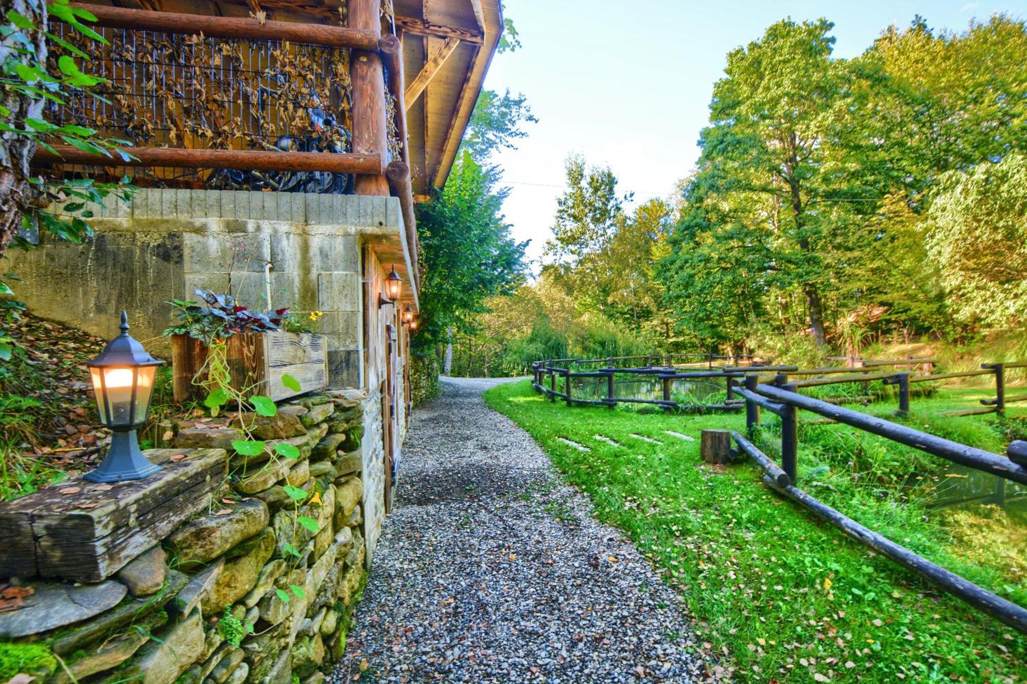 Osada Sroczy Jar Villa Rozpucie Luaran gambar